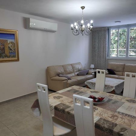 Herzliya Center Apartments Buitenkant foto