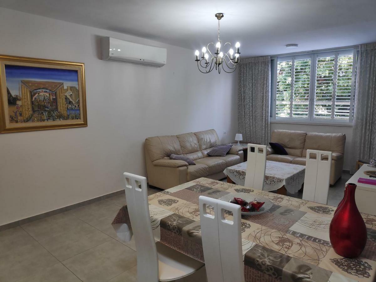 Herzliya Center Apartments Buitenkant foto