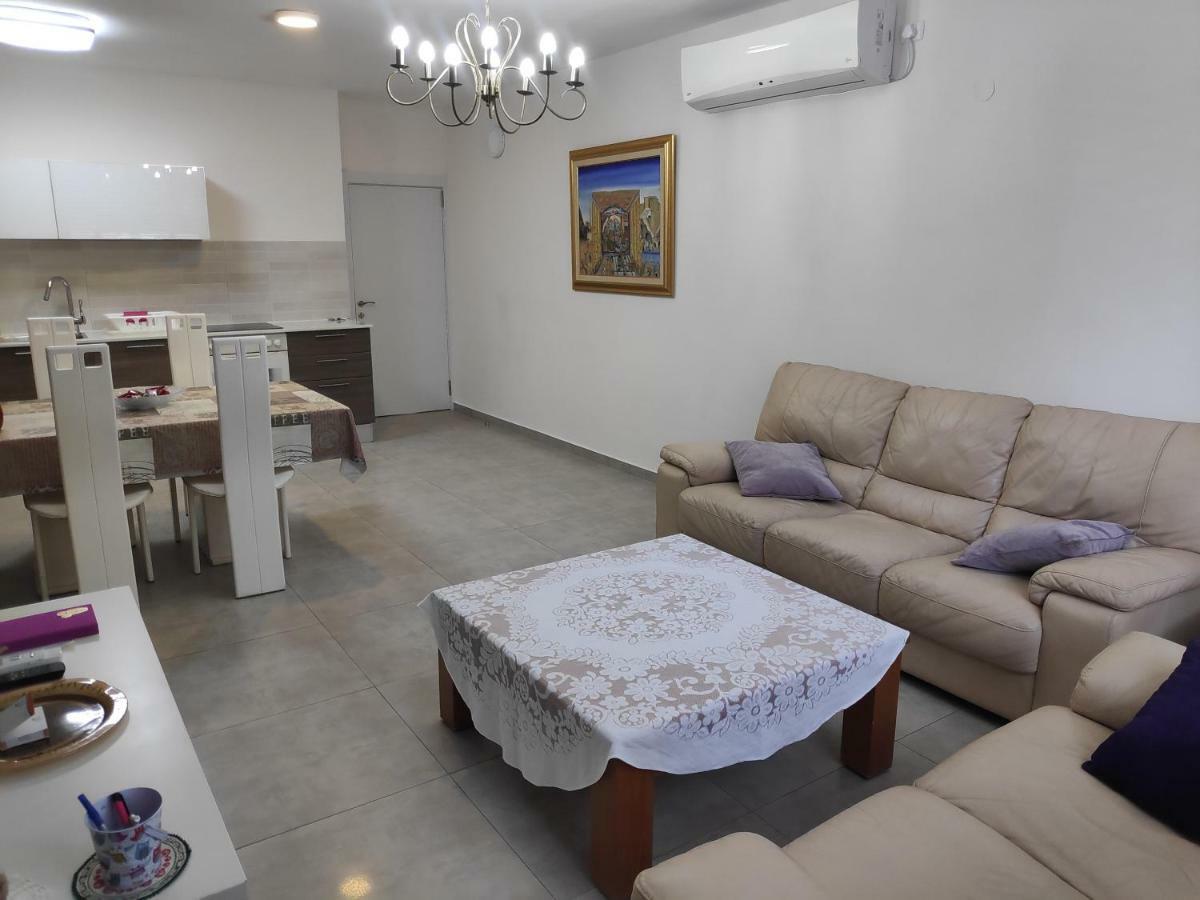 Herzliya Center Apartments Buitenkant foto