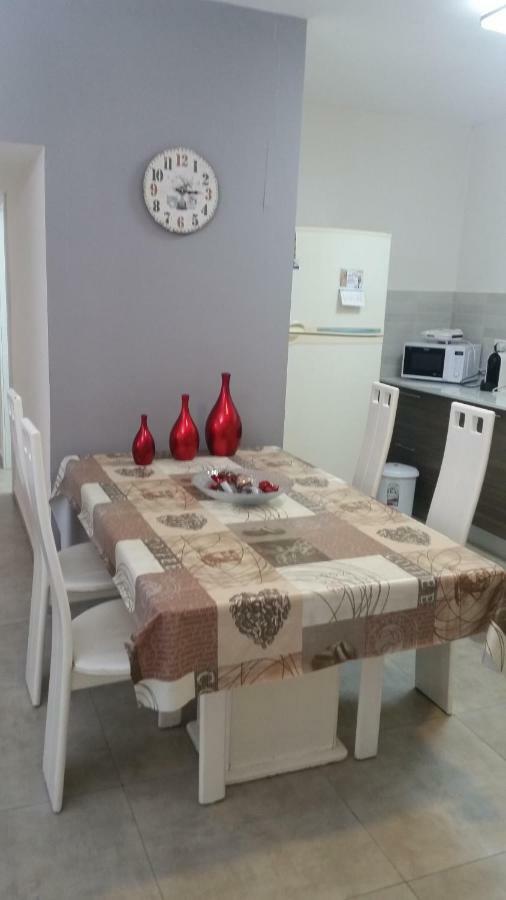 Herzliya Center Apartments Buitenkant foto