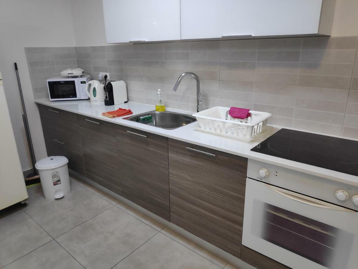Herzliya Center Apartments Buitenkant foto