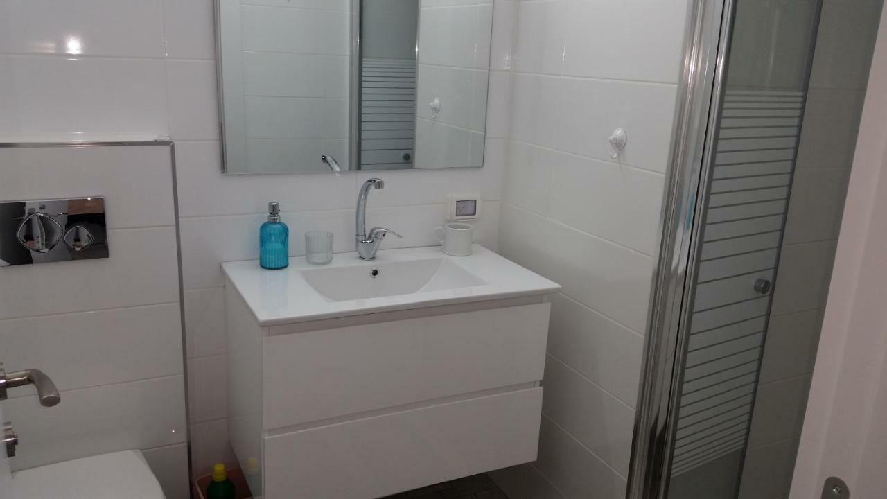Herzliya Center Apartments Buitenkant foto